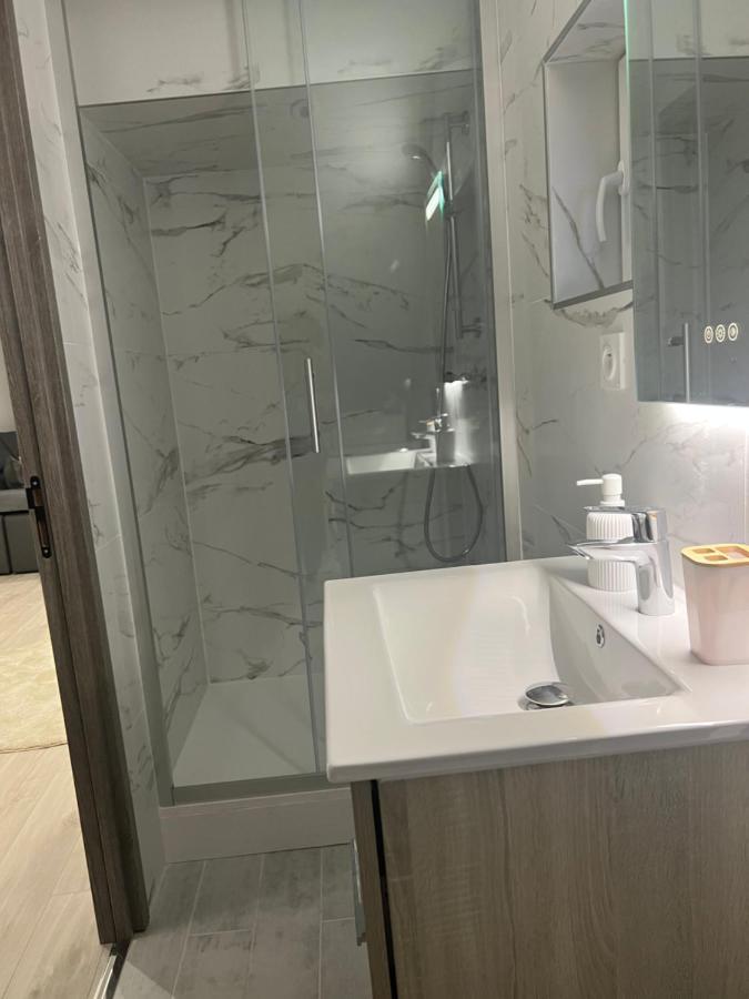 Home Prestige 21 Dijon Exteriér fotografie